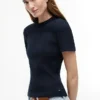 T-shirt leve em malha canelada T-shirt leve em malha canelada