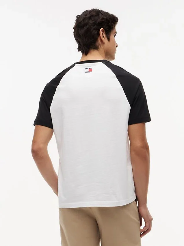 T-shirt Raglan Tommy x Cadillac F1® Team T-shirt Raglan Tommy x Cadillac F1® Team