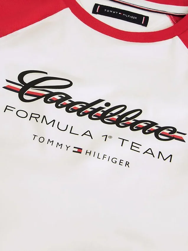 T-shirt Raglan Tommy x Cadillac F1® Team T-shirt Raglan Tommy x Cadillac F1® Team