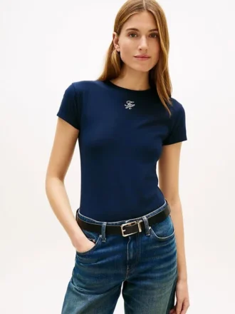 T-shirt Slim Fit com monograma em letra cursiva