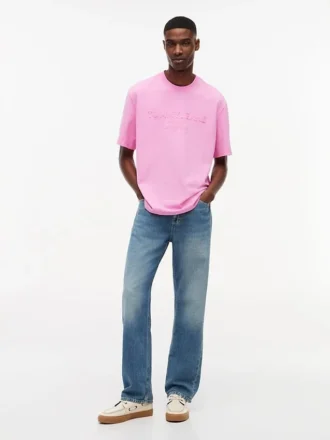 T-shirt Tommy Jeans com logótipo desgastado