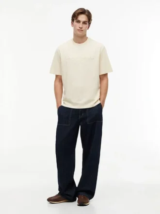 T-shirt Tommy Jeans com logótipo desgastado