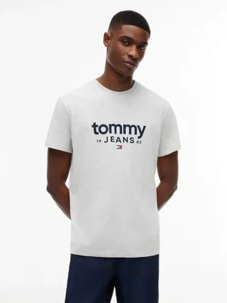 T-shirt Tommy Jeans com logótipo e corte justo