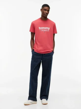 T-shirt Tommy Jeans com logótipo e corte justo