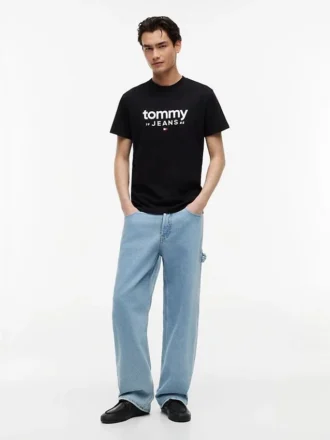 T-shirt Tommy Jeans com logótipo e corte justo