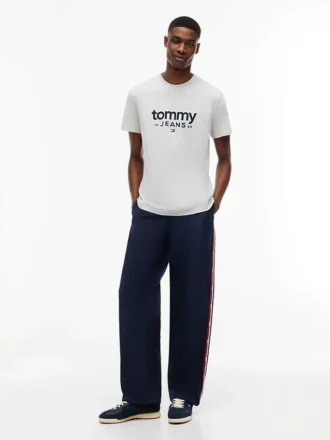 T-shirt Tommy Jeans com logótipo e corte justo