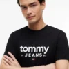 T-shirt Tommy Jeans com logótipo e corte justo T-shirt Tommy Jeans com logótipo e corte justo
