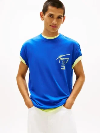 T-shirt Tommy Jeans com logótipo pintado com spray