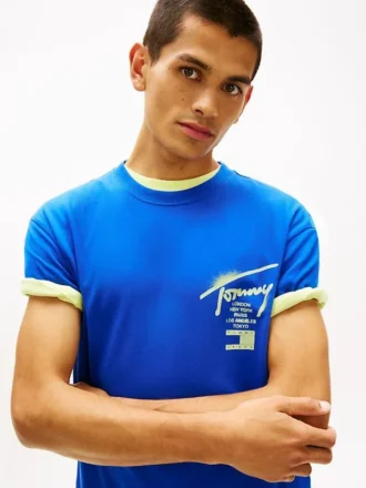 T-shirt Tommy Jeans com logótipo pintado com spray