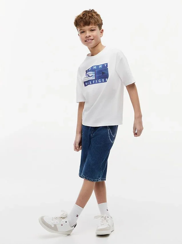 T-shirt Tommy Surf com grafismo para criança T-shirt Tommy Surf com grafismo para criança