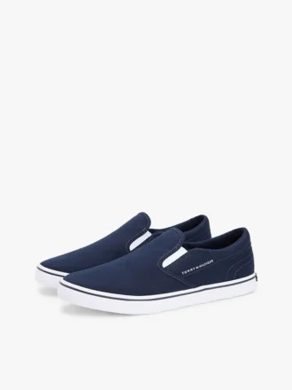 Ténis Slip-On em Lona Vulcanizada