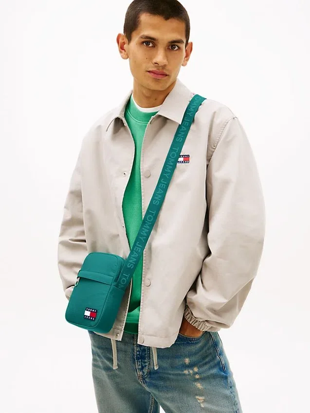 Tommy Jeans Essential Ripstop Reporter Tommy Jeans Essential Ripstop Reporter