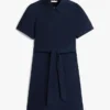Vestido camisa com mangas bufantes e cinto Vestido camisa com mangas bufantes e cinto