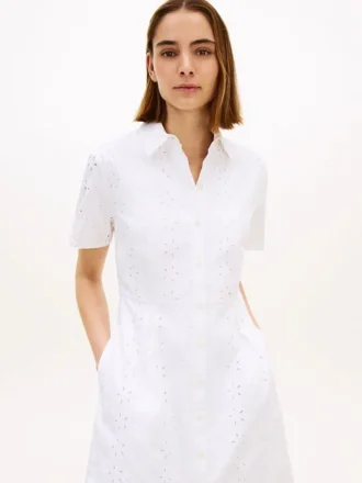 Vestido camisa em popelina com ilhós bordados
