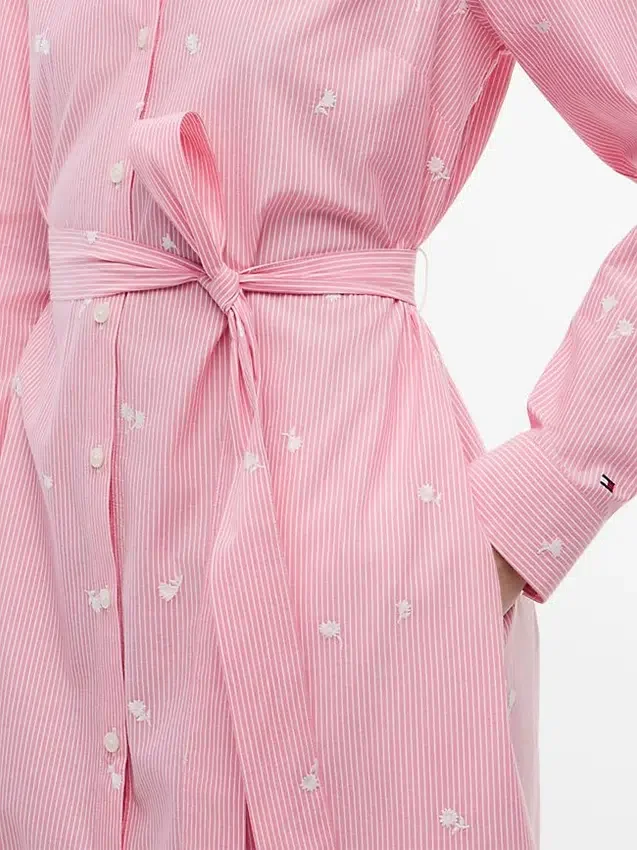 Vestido camisa midi com riscas florais Vestido camisa midi com riscas florais
