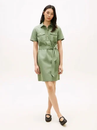 Vestido camisa utilitário de manga curta com cinto