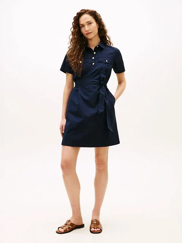 Vestido camisa utilitário de manga curta com cinto Vestido camisa utilitário de manga curta com cinto