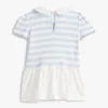 Vestido de bebés às riscas em tecido misto Vestido de bebés às riscas em tecido misto