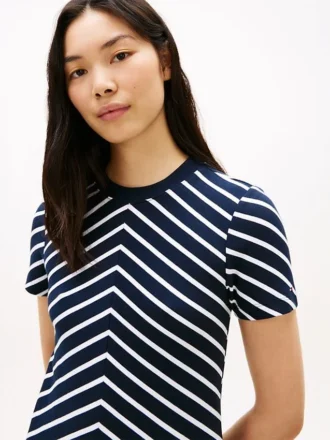 Vestido em malha interlock com riscas em ziguezague