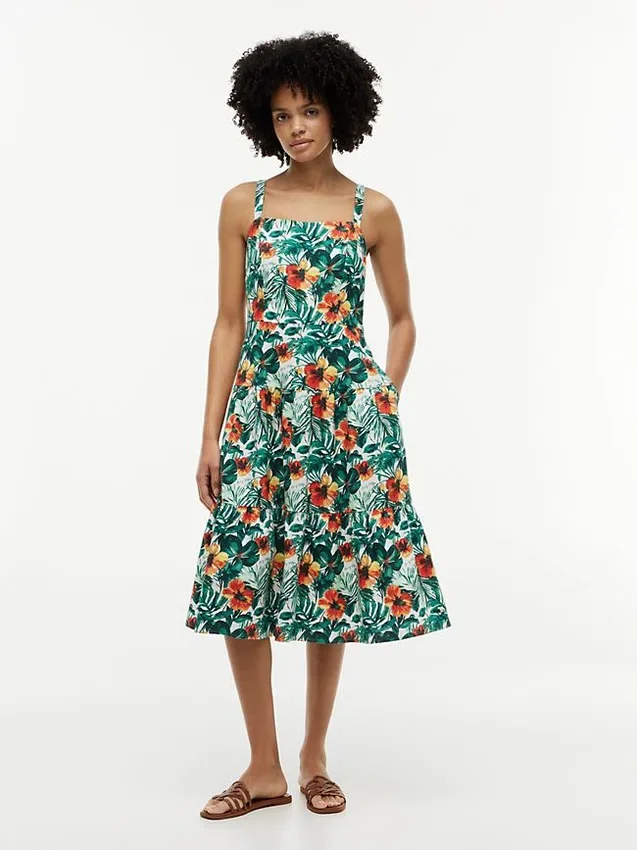 Vestido em mistura de linho com camadas e estampado tropical Vestido em mistura de linho com camadas e estampado tropical