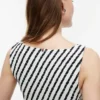 Vestido maxi de crepe franzido às riscas Vestido maxi de crepe franzido às riscas