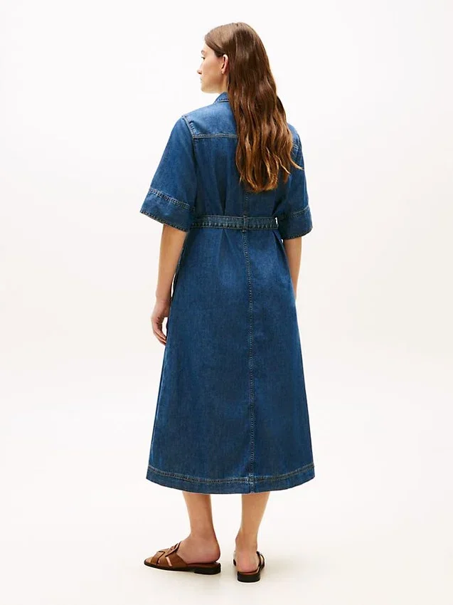 Vestido midi de ganga com cinto Vestido midi de ganga com cinto