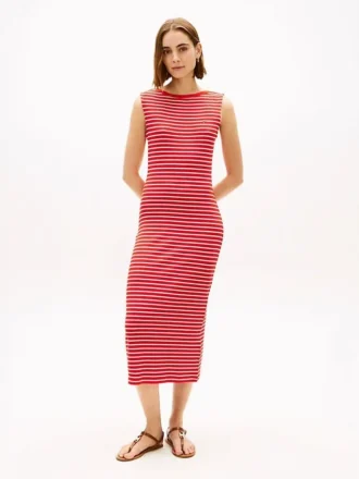Vestido Midi de Gola Barco com Risca e Corte Justo