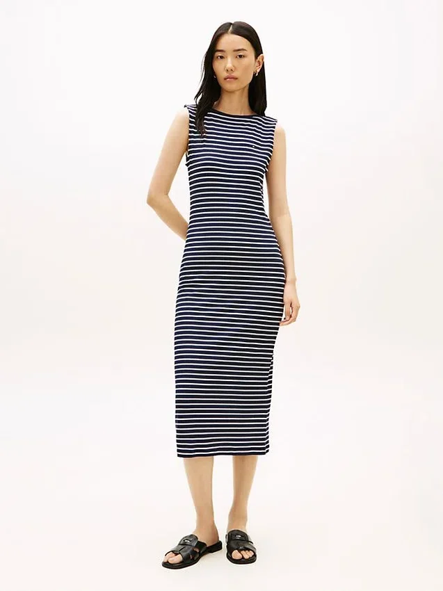 Vestido Midi de Gola Barco com Risca e Corte Justo Vestido Midi de Gola Barco com Risca e Corte Justo