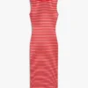 Vestido Midi de Gola Barco com Risca e Corte Justo Vestido Midi de Gola Barco com Risca e Corte Justo