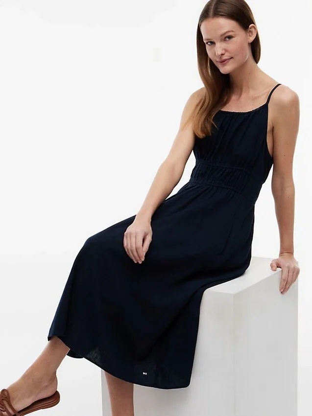 Vestido Midi em Mistura de Linho com Franzido Vestido Midi em Mistura de Linho com Franzido