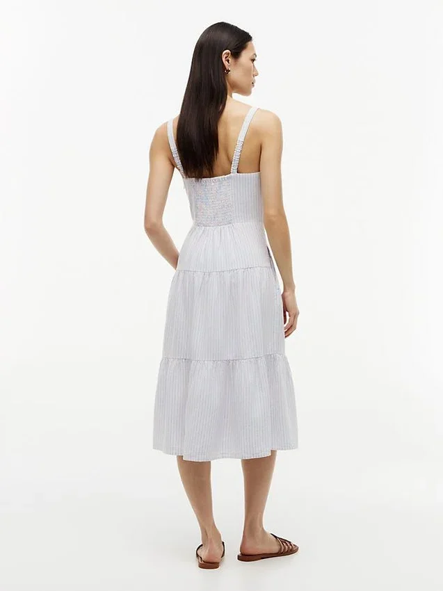 Vestido midi em mistura de linho com riscas e camadas Vestido midi em mistura de linho com riscas e camadas