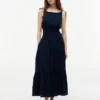Vestido Midi em Seersucker com Camadas Vestido Midi em Seersucker com Camadas