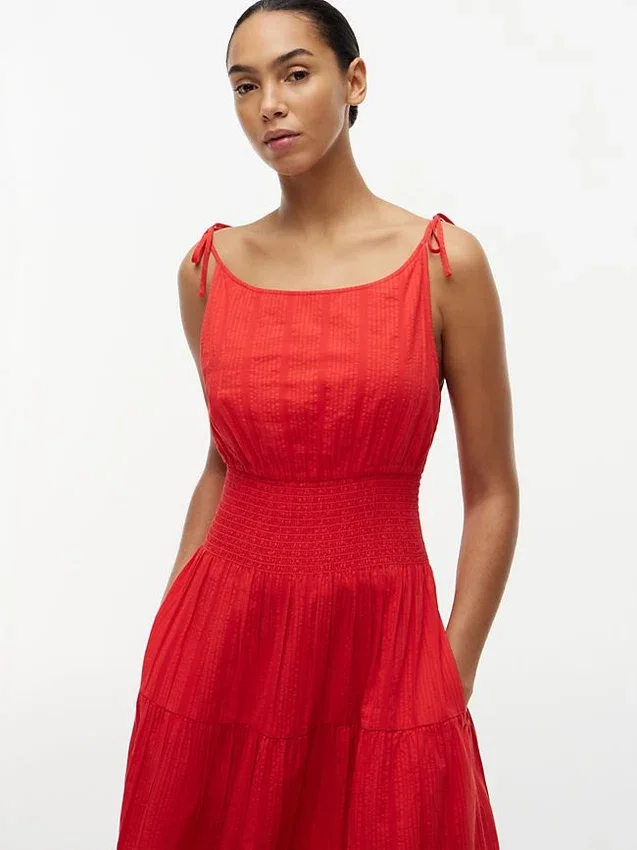 Vestido Midi em Seersucker com Camadas Vestido Midi em Seersucker com Camadas