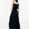 Vestido Midi em Seersucker com Camadas Vestido Midi em Seersucker com Camadas