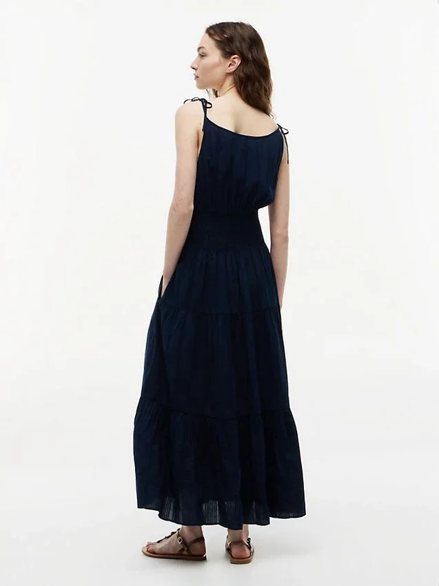 Vestido Midi em Seersucker com Camadas Vestido Midi em Seersucker com Camadas