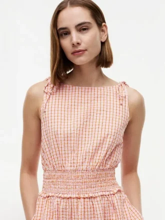 Vestido midi em xadrez seersucker franzido