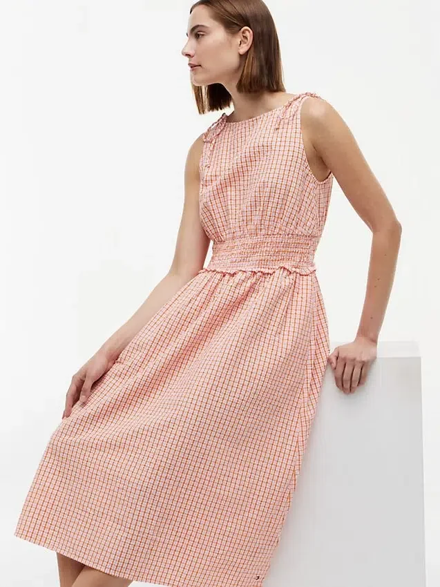 Vestido midi em xadrez seersucker franzido Vestido midi em xadrez seersucker franzido