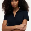 Vestido Polo em Algodão Elástico de Corte Clássico Vestido Polo em Algodão Elástico de Corte Clássico