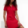 Vestido Polo em Algodão Elástico de Corte Clássico Vestido Polo em Algodão Elástico de Corte Clássico