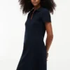 Vestido Polo em Algodão Elástico de Corte Clássico Vestido Polo em Algodão Elástico de Corte Clássico