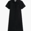 Vestido Polo em Algodão Elástico de Corte Clássico Vestido Polo em Algodão Elástico de Corte Clássico