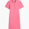 Vestido Polo em Algodão Elástico de Corte Clássico Vestido Polo em Algodão Elástico de Corte Clássico