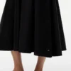 Vestido sem mangas com botões dourados Vestido sem mangas com botões dourados