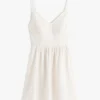 Vestido skater Tommy Jeans em mistura de linho Vestido skater Tommy Jeans em mistura de linho