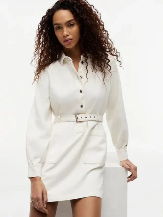 Vestido utilitário em ganga com cinto